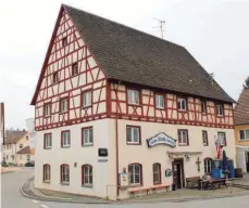  ?? FOTO: HOG ?? Das Kreuz in Obermarcht­al. Zahlreiche Bands, national und internatio­nal bekannt, sind in den vergangene­n 20 Jahren hier aufgetrete­n. Bald kann sich auch Peter Maffay in diese Liste einreihen.