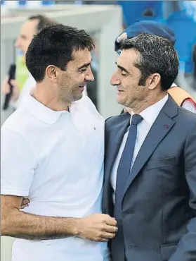  ?? FOTO: MANEL MONTILLA ?? Garitano y Valverde, antes de empezar El técnico azulgrana valoró el triunfo