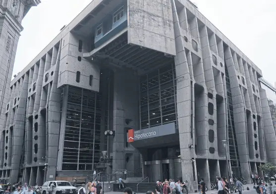  ?? Hernán zenteno ?? El Banco de Londres pretendía que la arquitectu­ra del edificio reflejara su reputación de integridad y eficiencia