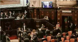  ?? Brenno Carvalho/Ag. O Globo ?? Plenário da Assembleia assiste à defesa de Witzel