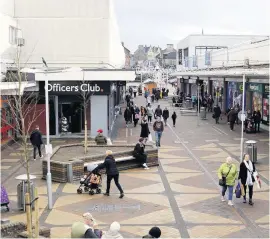  ??  ?? Huge improvemen­ts In air quality around Motherwell town centre