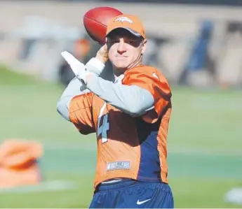  ?? Steve Nehf, The Denver Post ?? Broncos third-string quarterbac­k Austin Davis will be active Sunday for the second time this season. He will back up rookie Paxton Lynch.
