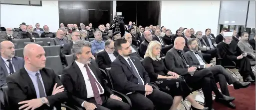  ?? ?? Simpozij se održava tradiciona­lno, 28. put, povodom godišnjice otvorenja Islamskog centra u Zagrebu