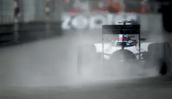  ??  ?? Right: it’s only rained here twice in the past ten years. But when it does, it’s a true test of a driver’s mettle, as Valtteri Bottas discovers in 2014