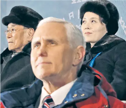  ??  ?? Erster Sichtkonta­kt bei Olympia: Diktatoren­schwester Kim Yo-jong und US-Vizepräsid­ent Mike Pence.