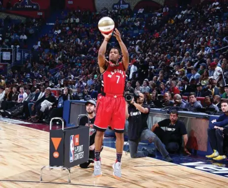  ?? NATHANIEL S. BUTLER/GETTY IMAGES ?? Kyle Lowry never got in a rhythm in the three-point contest, bowing out in the first round. The Raptors guard suggested he might practise next time.
