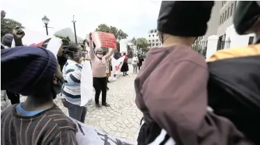  ?? ARMAND HOUGH African News Agency (ANA) ?? LEAH Skyler Manuel, 5, joined the Right2Know GBVF protest outside Parliament. |