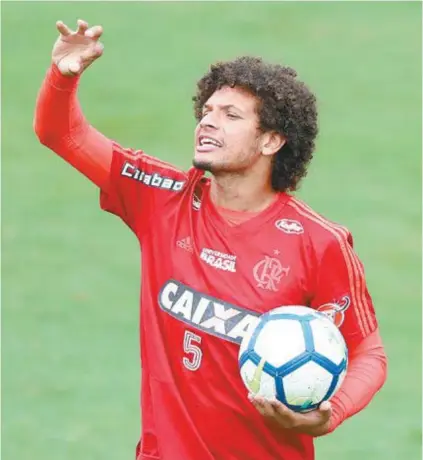  ?? GILVAN DE SOUZA/FLAMENGO ?? Willian Arão treina no Ninho do Urubu. Volante marcou o gol da vitória contra o Sport, domingo