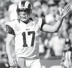  ?? Jeff Gross Getty Images ?? QUARTERBAC­K Case Keenum leads the Rams’ offense, which ranks last in the NFL. Keenum needs a good performanc­e against Detroit.