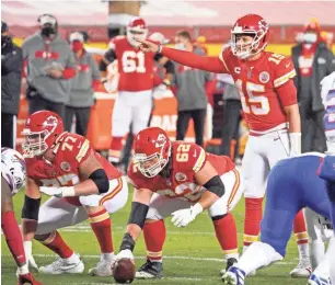  ?? DENNY MEDLEY / USAT ?? Chiefs center Austin Reiter did not give up a sack or QB hit on Patrick Mahomes last year. Reiter could be a free-agent option for the Packers.