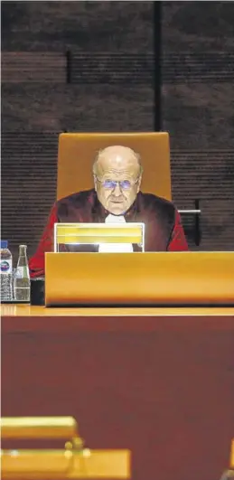  ?? ACN / NATÀLIA SEGURA ?? El presidente del Tribunal de Justicia, Koen Lenaerts, en la lectura.