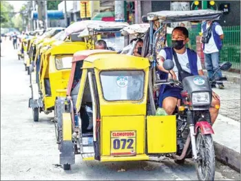  ?? AFP ?? A succession of lockdowns has sidelined millions of workers in Philippine capital Manila.