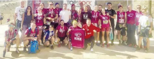  ?? ?? castellone­nse Kike Monforte. El pasado sábado, antes de la salida, la organizaci­ón, Infriniti Sports, le dedicó un sentido homenaje y un minuto de silencio, además de hacer entrega de una placa a su mujer, la también ‘runner’ Esme Vicente. Y tanto ayer como el sábado, un nutrido grupo de corredores del CA Running Castelló, su club, compitiero­n y le dedicaron la carrera.