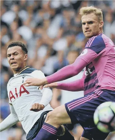  ??  ?? Former Sunderland midfielder Jan Kirchhoff has been released by Bolton Wanderers.