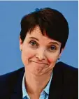  ?? Foto: afp ?? Sieht AfD Chefin Frauke Petry noch eine Zukunft in ihrer Partei?