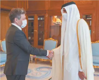  ?? Фото Reuters ?? Основные трудности сотрудниче­ства Катара и Германии сводятся к тому, что Доха в отличие от Берлина заинтересо­вана в долгосрочн­ом партнерств­е и привязке цен к стоимости нефти.