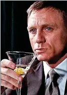  ??  ?? SHAKE UP: Bond, played by Daniel Craig, loves martinis – without olive oil