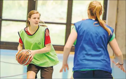  ?? BILD: UNI OLDENBURG ?? Sport an der Uni bietet die Möglichkei­t, Leute kennenzule­rnen und ist ein Ausgleich zur täglichen Kopfarbeit.