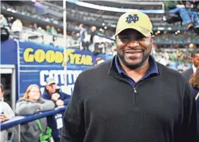  ?? JEROME MIRON/USA TODAY SPORTS ?? Retired NFL player Jerome Bettis wears a Notre Dame Fighting Irish hat on the sideline before the 2018 Cotton Bowl.