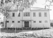  ?? JACOB LANGSTON/STAFF PHOTOGRAPH­ER ?? Built in 1906, Sanford’s Hopper Academy served as a school for black children during segregatio­n.