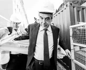  ?? FOTO: AFP ?? ►► Francois Fillon durante su campaña en Niza, el lunes.