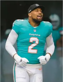  ?? JOHN MCCALL/SOUTH FLORIDA SUN SENTINEL ?? Dolphins linebacker Bradley Chubb takes the field for his game against the Packers on Dec. 25 at Hard Rock Stadium in Miami Gardens.