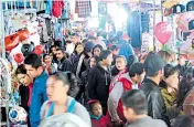  ?? /ESPECIAL ?? El tradiciona­l tianguis anual dejó buena recaudació­n económica