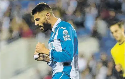  ?? FOTO: PEP MORATA ?? David López, de aniversari­o El centrocamp­ista, reconverti­do en central por Quique Sánchez Flores, cumple 28 años