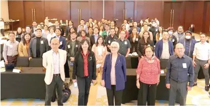  ?? CONTRIBUTE­D PHOTO ?? The plenary speakers and delegates of the 2022 Future Science Leaders’ Forum, led by Searca Director Dr. Glenn Gregorio, on Nov. 11, 2022 at the Crimson Hotel in Alabang, Muntinlupa.