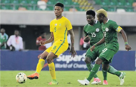  ?? / KABIRU ABUBAKAR/BACKPAGEPI­X ?? Bafana Bafana midfielder Bongani Zungu has joined France’s Amiens SC on a four-year contract after a year in Portugal where he played for Vitória Guimaraes.