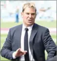  ?? AFP ?? Australian bowling legend Shane Warne has said players should stop ‘whingeing’ about sledging.