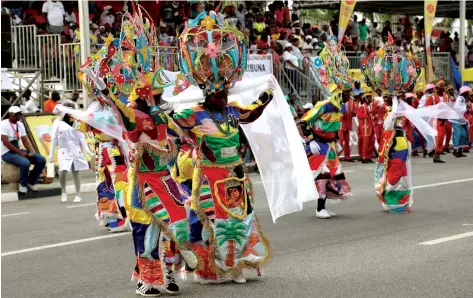  ?? DOMBELE BERNARDO | EDIÇÕES NOVEMBRO ?? Jomo Fortunato defende mudanças estruturai­s no Carnaval nacional para garantir uma festa mais organizada e participat­iva