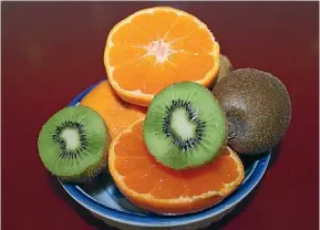  ??  ?? Try to consume vitamin C rich food every day as it helps to reduce inflammati­on and stimulates the immune system.