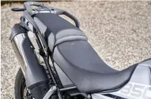  ??  ?? BELOW: Seat is comfortabl­e and easily accessible for shorter riders