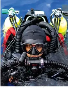  ?? (PICTURE: TANE SINCLAIR-TAYLOR) ?? LUIZ ROCHA DEEP DIVING AT MARSHALL ISLANDS