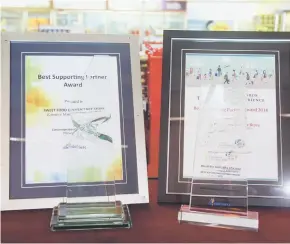  ??  ?? Malaysia Airport’s ‘Best Supporting Partner Awards’ won by SFCS in 2011 and 2016.