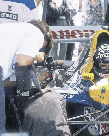  ?? ?? Vor dem Start in die neue Saison ein Blick zurück in die F1-Vergangenh­eit: Damon Hill in der