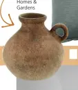  ?? ?? Rust Brown terracotta
vase, £11, Heavenly Homes & Gardens