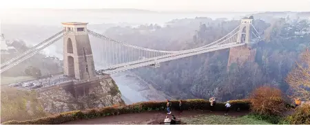  ?? ?? Clifton Suspension Bridge in, er, Clifton?