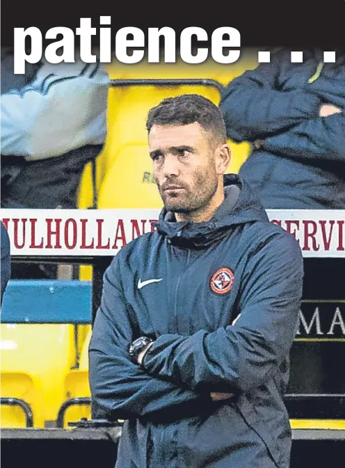  ??  ?? in despair as their side tumbles to a 2-0 defeat to Livingston at the Tony Macaroni Stadium.