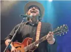  ?? BRIANNA SOUKUP/PALM BEACH POST ?? Jeff Tweedy, lead singer of Wilco, performs in this 2015 photo.