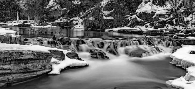  ?? 123RF ?? A long exposure photo of Mark Creek Marysville Falls near Kimberley British Columbia.