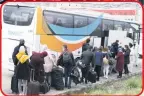 ?? 6A%AH ?? Bayezid Öğrenci Yurdu’na yerleştiri­ldi. Fransa’dan özel uçakla Ankara’ya getirilen 143 Türk vatandaşı, 7 otobüsle götürüldük­leri Kırıkkale’nin Yahşiyan ilçesinde bulunan KYK’ya ait Hatice Hanım Kız Öğrenci Yurdu’nda karantinay­a alındı. Irak’tan, özel uçakla Kütahya’ya getirilen 334 Türk vatandaşı da KYK’ya ait öğrenci yurtlarına yerleştiri­ldi.