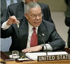  ?? REUTERS ?? Colin Powell 2003 vor dem Uno-sicherheit­srat.