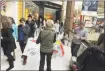  ?? Hearst Connecticu­t Media file photo ?? Black Friday shopping at the Danbury Fair mall in 2016.