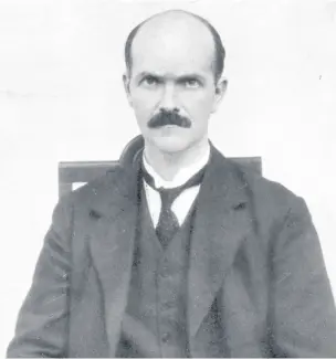  ??  ?? Leading chess player, writer, problemist and headmaster of Wednesbury Boys High School, Cyril Stanley Kipping (1891-1964)