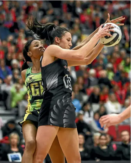  ?? GETTY IMAGES ?? Bailey Mes grabs possession for New Zealand in the third and final test against Jamaica in Rotorua yesterday.