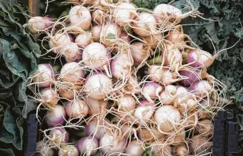  ?? Annie Mulligan / Contributo­r ?? Atkinson Farms in Spring sells turnips and more.