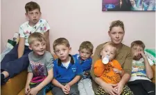  ??  ?? Margaret Cash with six of her seven children after the homeless family had to sleep at Tallaght garda station