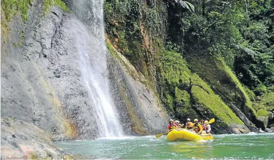  ?? Picture: © Rios Tropicales ?? WHAT A FEELING Adrenaline-fuelled activities, such as rafting on the Pacuare River in Costa Rica, are Giles’ favourite.
